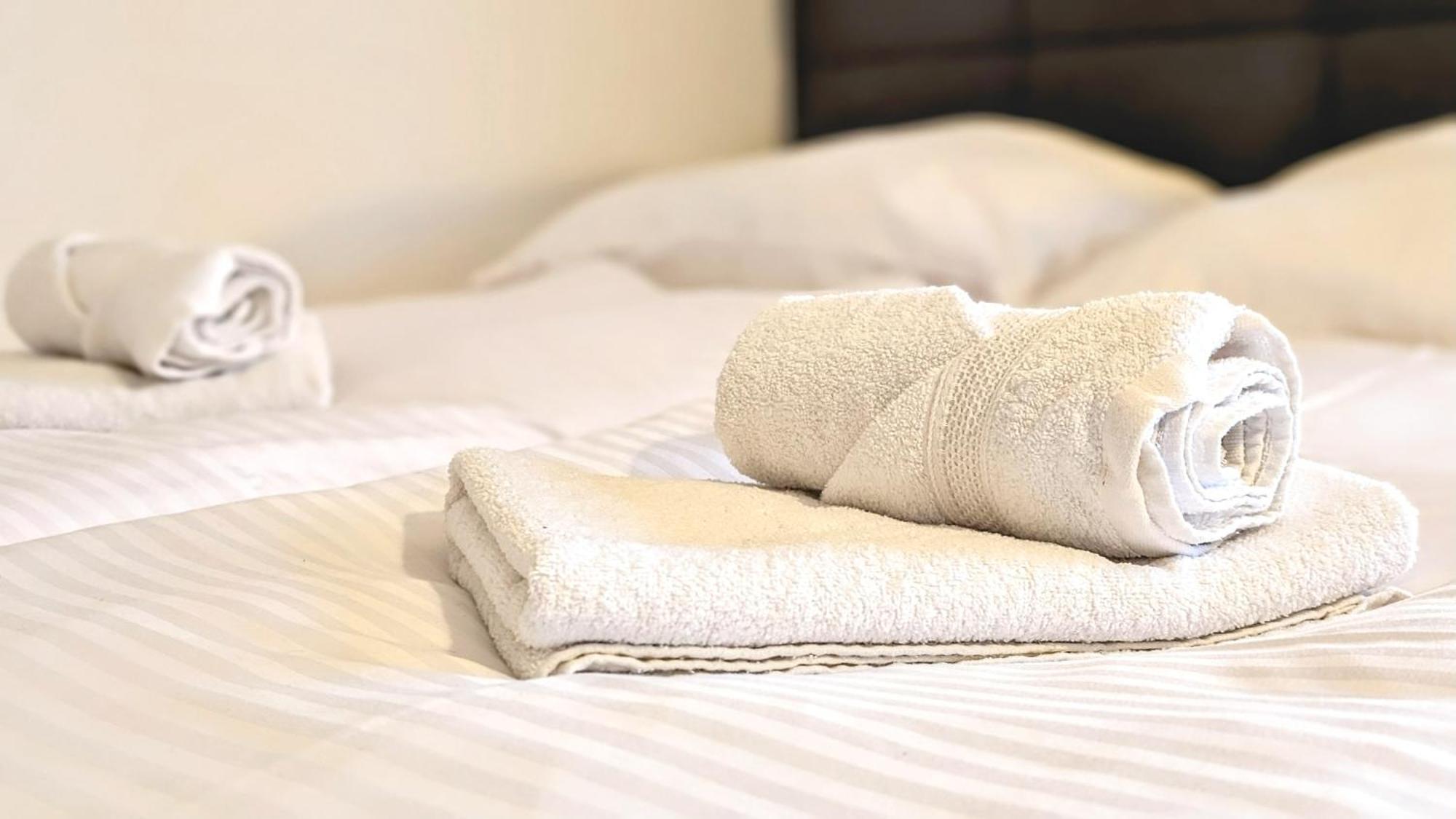 Andriss - Travel & Work - 5 Bedroom - Kitchen - Parking Kaiserslautern Bagian luar foto